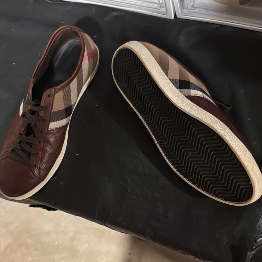 Burberry Men's Brown and Black Sneakers - Picture 2 of 2